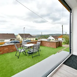  Holiday home Pass The Keys Newly Renovated Bungalow - Stunning Views Of Gower